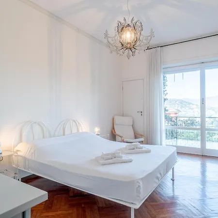 La Perla Del Tigullio! Fiorita Roomy Flat