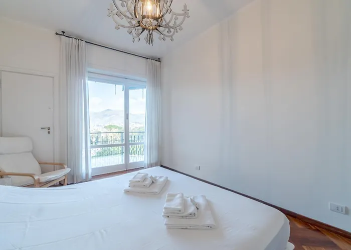 La Perla Del Tigullio! Fiorita Roomy Flat Appartement