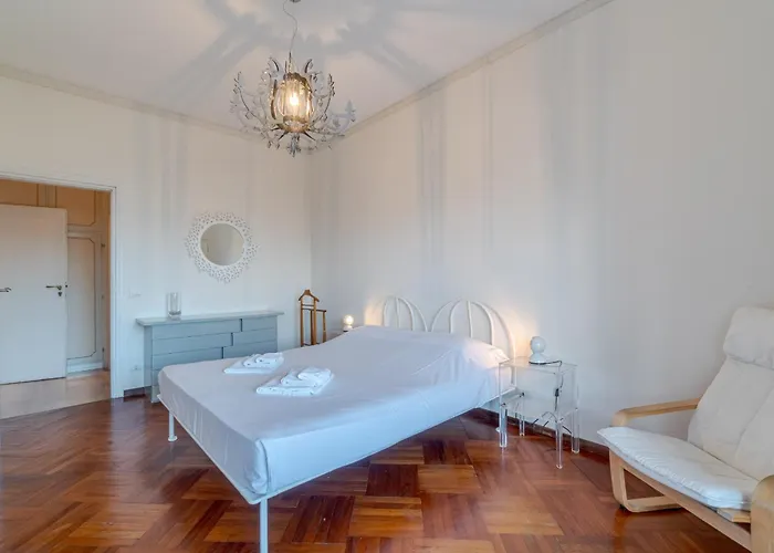 La Perla Del Tigullio! Fiorita Roomy Flat *