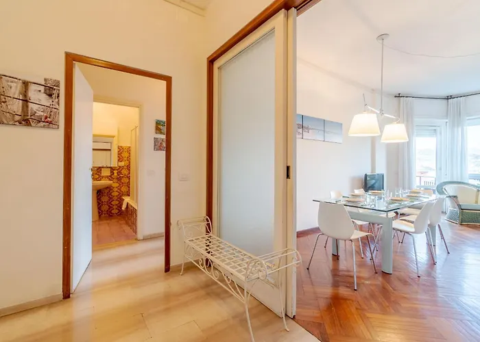 Appartement La Perla Del Tigullio! Fiorita Roomy Flat Rapallo